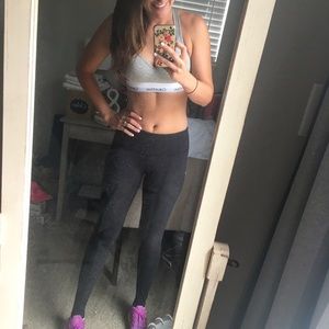 Black Lululemon Wunder Under Leggings Size 4